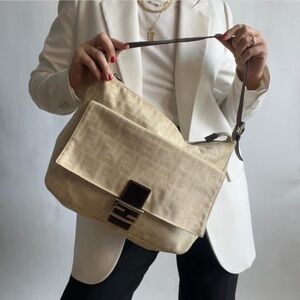 Vintage Fendi Zucca Shoulder Bag size Large.
